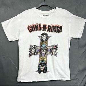 Guns N' Roses White Graphic Tee - Men's Short Sleeve medium